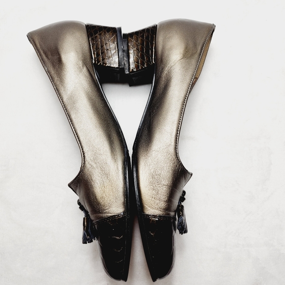 2 X CALIFORNIA MAGDESIANS leather Tassel pumps, black and bronze - Picture 12 of 16